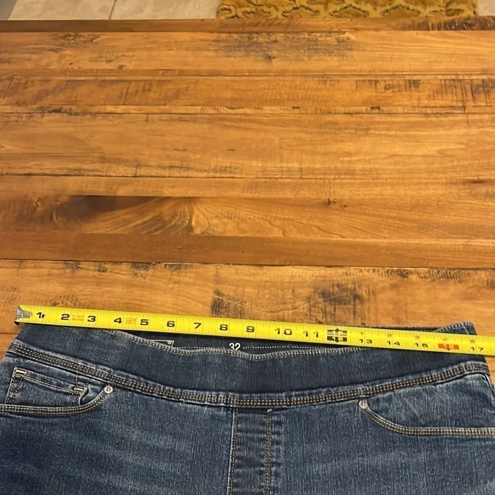 Levi jeans